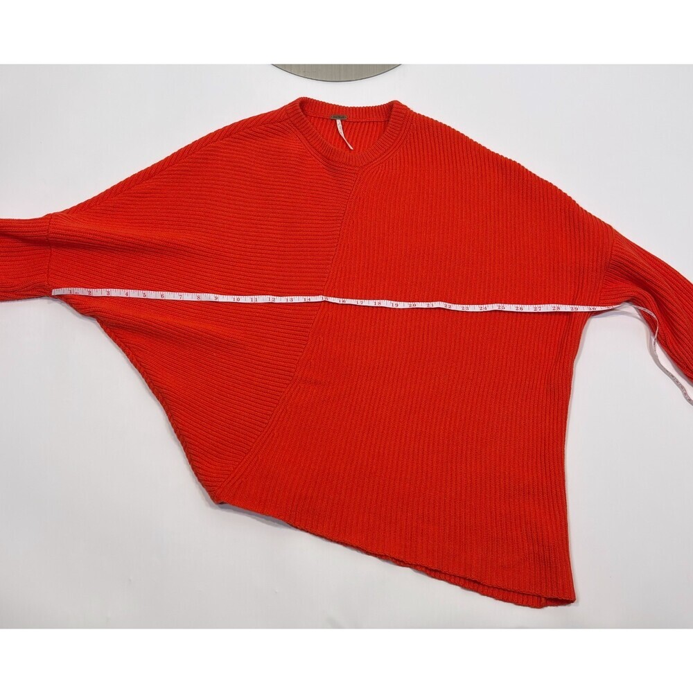 Free People Downtown Asymmetrical Hem Sweater Coral Red Knit - Small - Picture 7 of 7